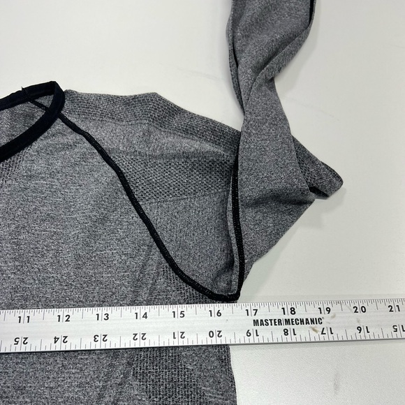 Spiritual Gangster Gray Activewear Athletic Long Sleeve Top Size XS/S NEW - Picture 6 of 11